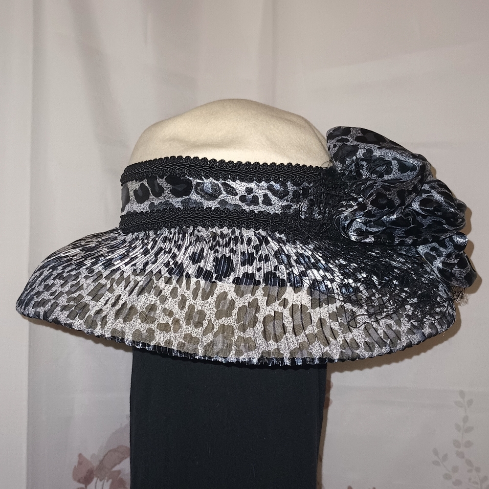 Fashion Hat - Picture 2 of 7